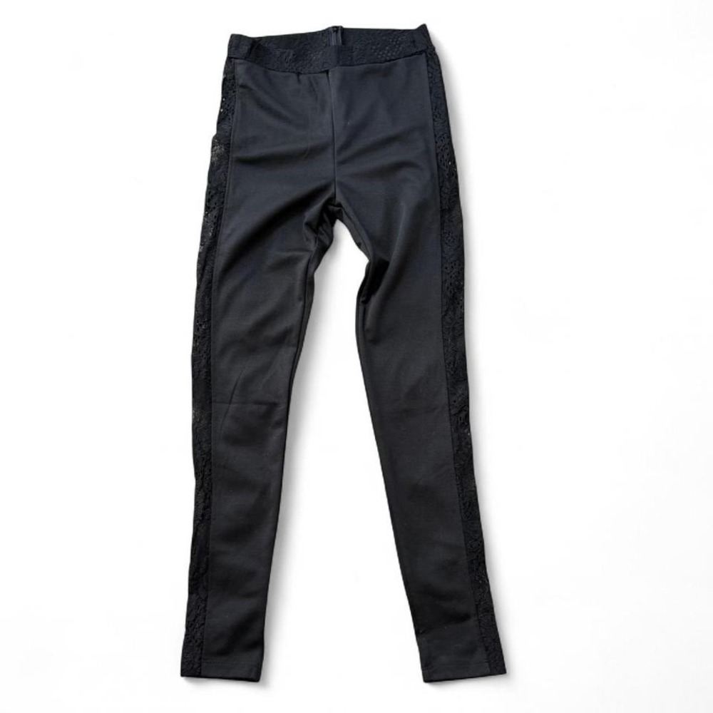 Black Lace‎ Trimmed Black High Waist Leggings